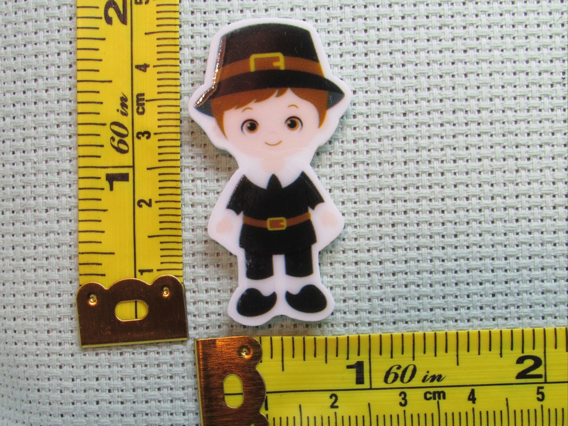 Third view of the Boy or Girl Pilgrim Needle Minder