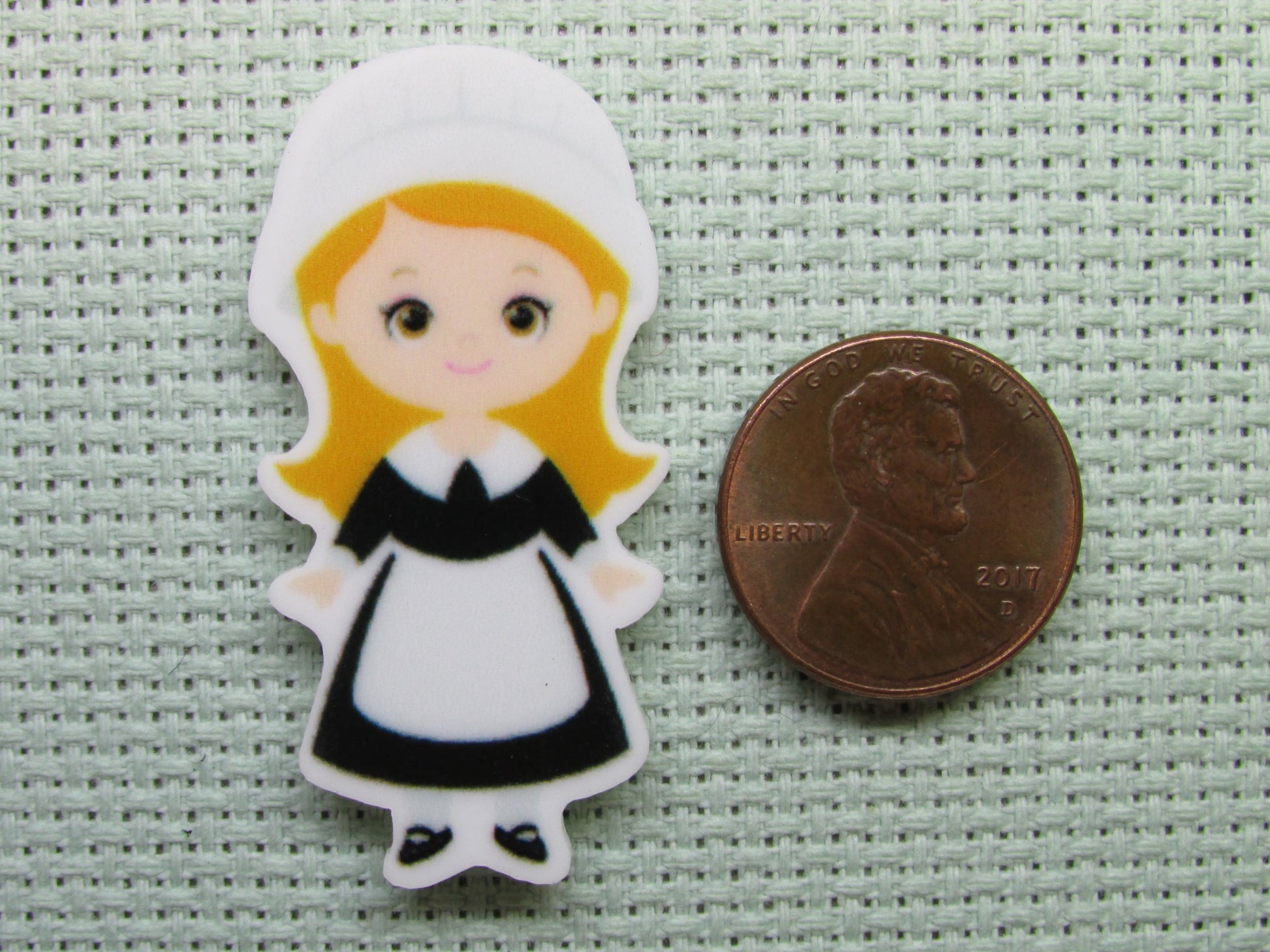 Fourth view of the Boy or Girl Pilgrim Needle Minder